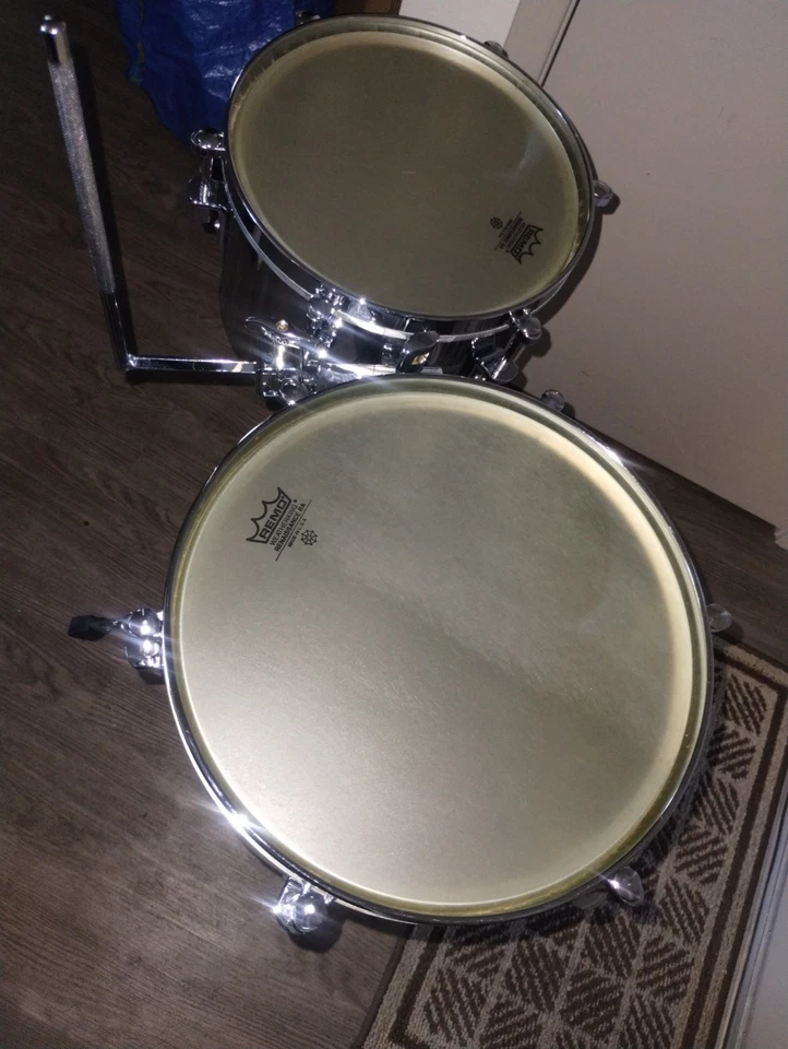 Novo Conjunto de Timbales Remo Valencia 10" & 12" Timbales Profissionais de Alta Qualidade - Imagem 3 de 4