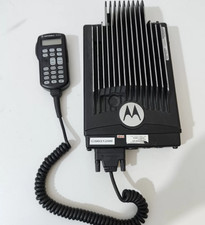 1pcs MOTOROLA xtl5000 Vehicle Station, V 136-174Mhz, Without headset