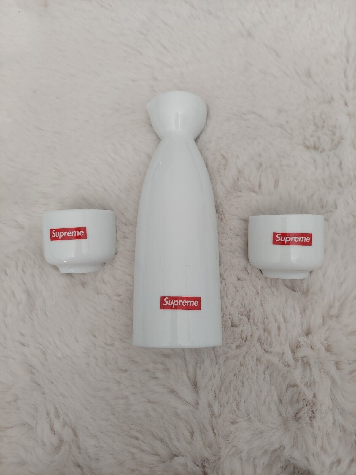 SUPREME Sake Set, Fall/Winter 2017 NEW