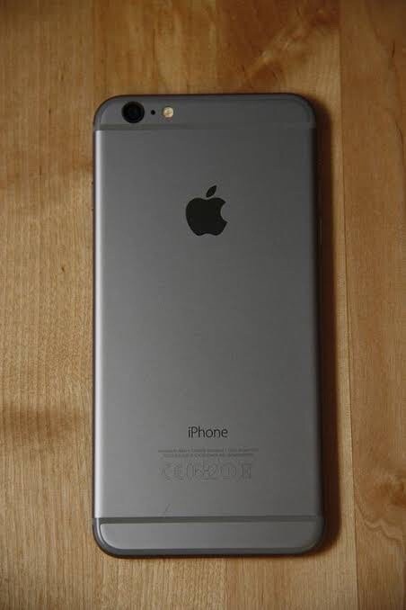 Apple iPhone 6 Plus - 64GB - Space Grey (Unlocked) A1524 (CDMA +
