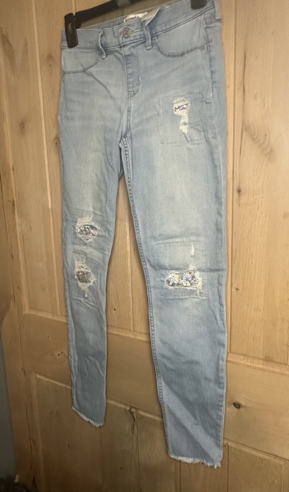 Picture 2 of 4