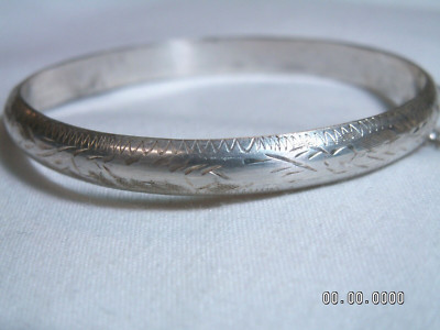 Fas Silver ...FAS Sterling Silver Engraved Design Hinged Bangle Bracelet... | eBay