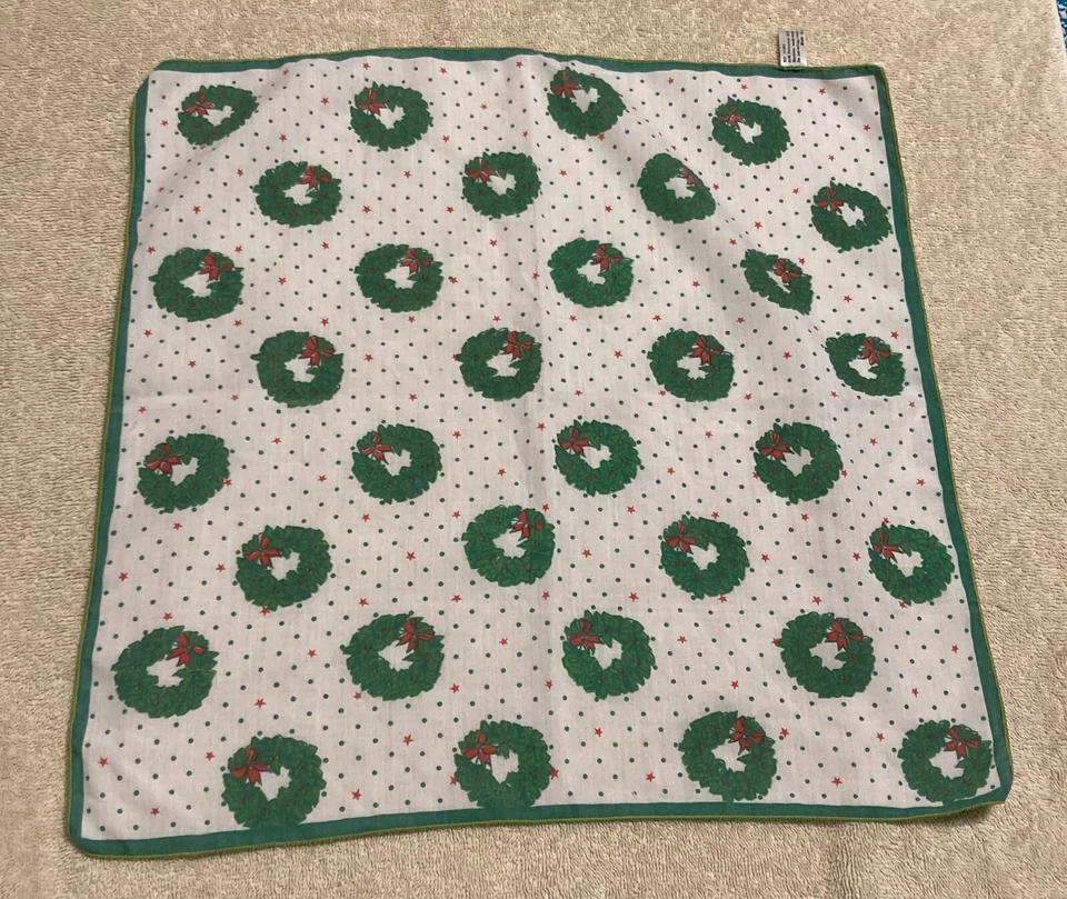 Green Wreath Green Dots Red Stars White Background Handkerchief - Image 2 of 4