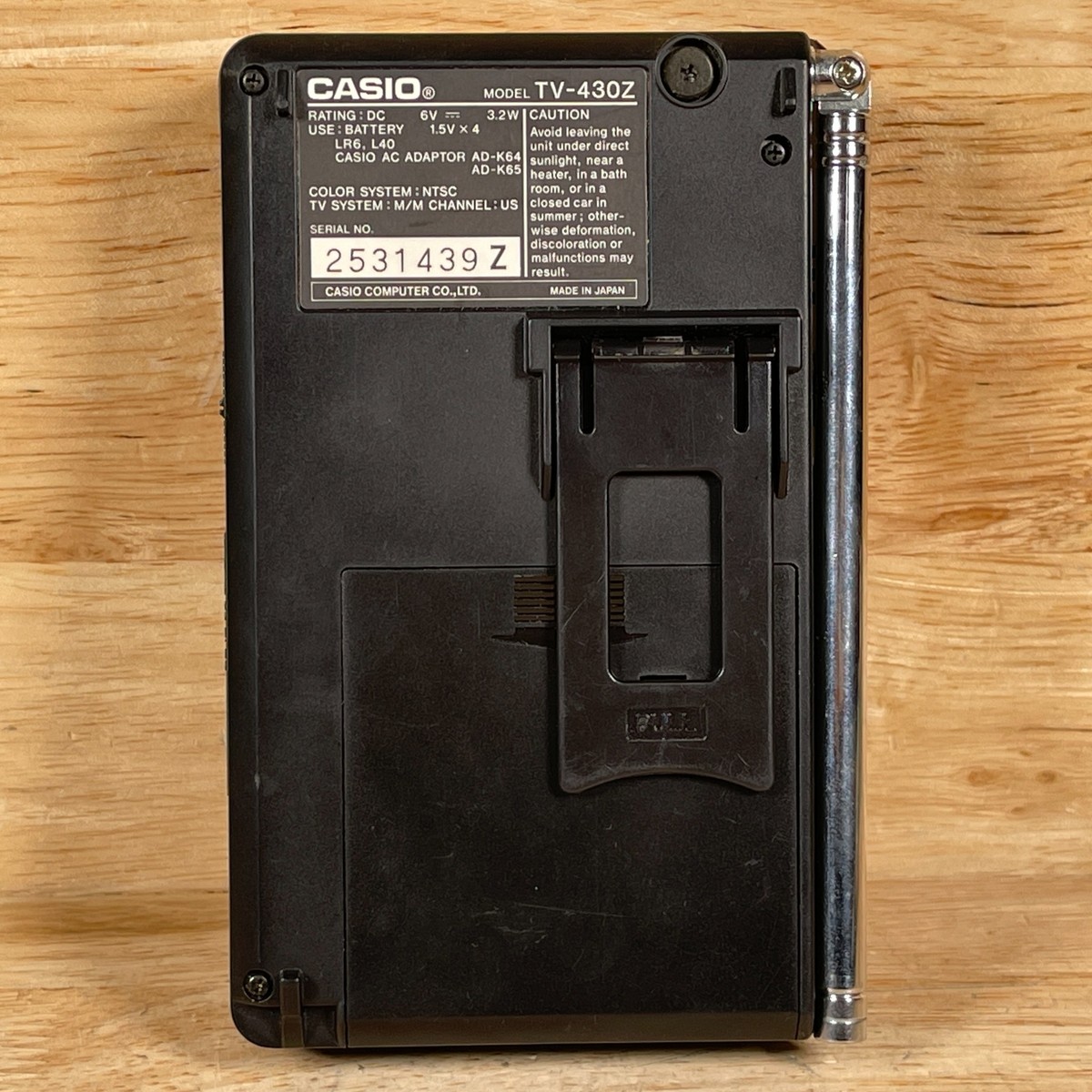 Vintage Casio TV-430Z Travel Pocket TV Black Portable 2