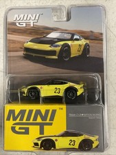 Mini GT Nissan Z LB NATION WORKS Ikazuchi Yellow 826