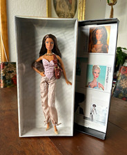 Mattel Barbie Model of the Moment Marisa Gold Label 2007 J0725 NEW, UNOPENED