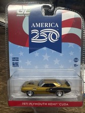 1971 PLYMOUTH HEMI CUDA GOLD "AMERICA 250" 1/64 DIECAST BY GREENLIGHT 28180 D