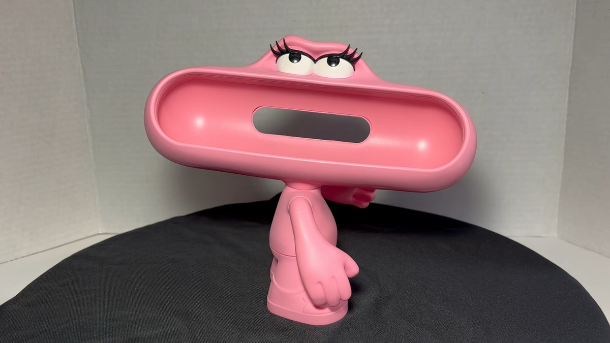 Nicki Minaj Beats By Dr. Dre Pill Speaker Holder ONLY Special
