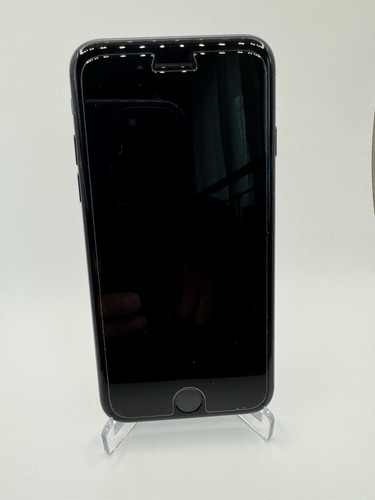 Apple iPhone 7 128GB Black A1778 Unlocked iOS 15 Excellent Condition + Battery thumbnail 2