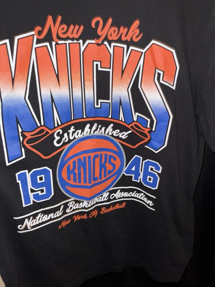 Camiseta Hombre’s Ultra Game New York Knicks Estilo Años 90 Negra S/S Para Hombre Talla Mediana Foto 2 de 3
