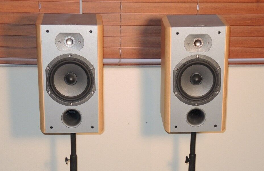 JM Labs 706 S Chorus Bookshelf Speaker system | eBay