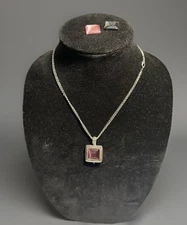 Necklace With Enter changeable Square Gemstones
