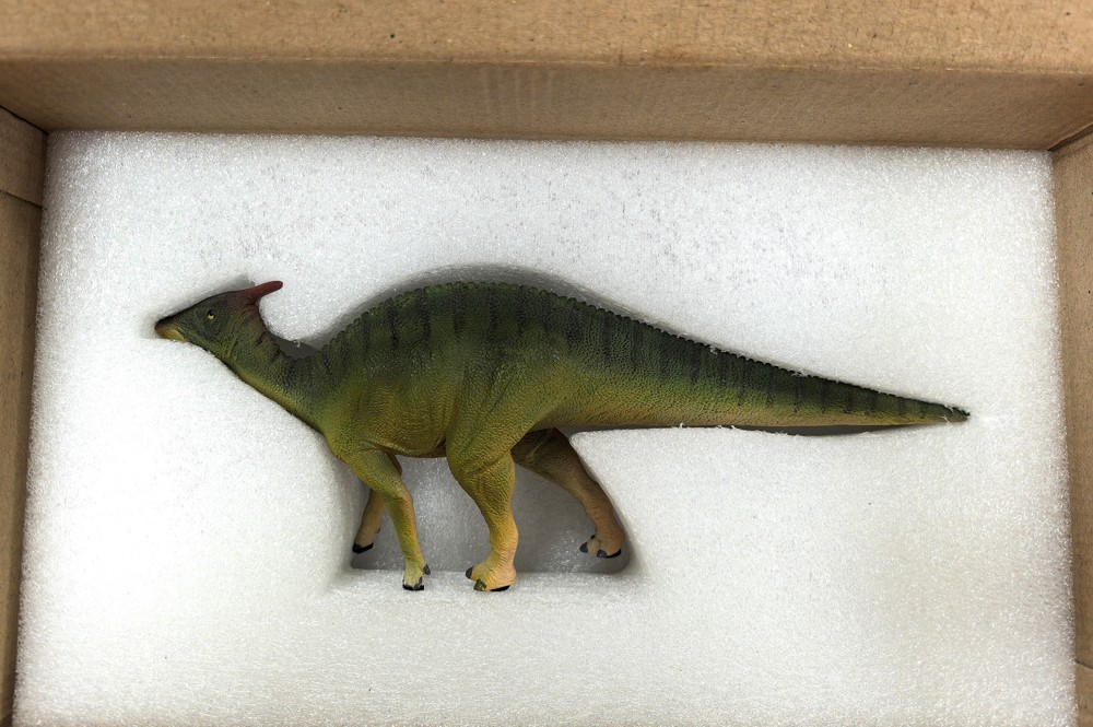 Déco Animalier Préhistorique Figurine Saurolophus PVC 1:35 - Dinosaure Décoratif Collection 22,5 Cm, Marron, Pour Adultes Déco Animalier Préhistorique Figurine Saurolophus PVC 1:35 - Dinosaure Décoratif Collection 22,5 Cm, Marron, Pour Adultes