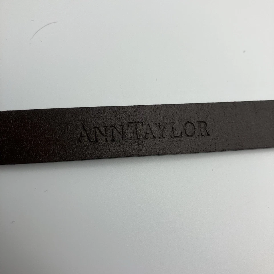 Cinto feminino Ann Taylor de couro genuíno feito na Itália 26 pol” marrom - Imagem 4 de 4