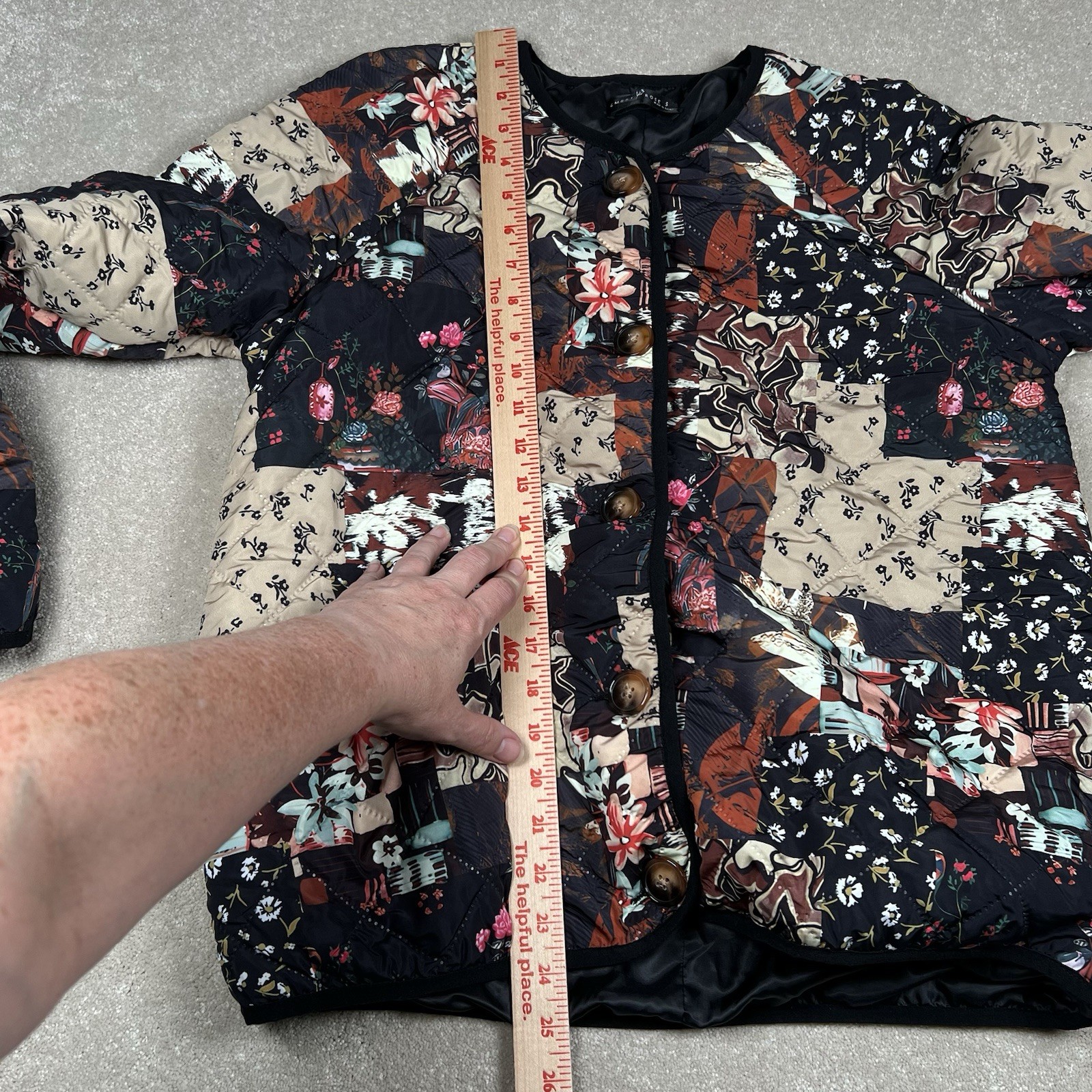 Emery Rose Quilted Patchwork Pattern Polyester Bu… - image 11