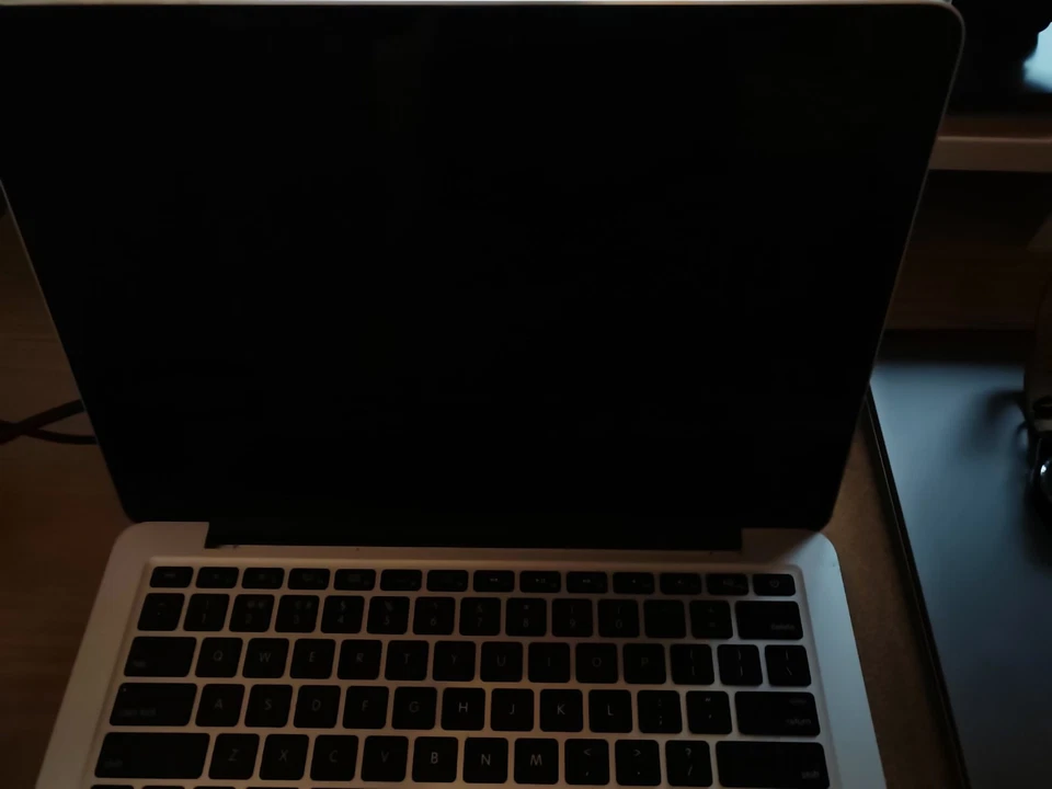 Apple MacBook Pro 13" 2013 · i5 · 16GB · 256GB, photo 2 of 5