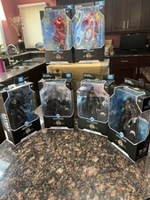 CASE OF BRAND NEW DC THE FLASH MOVIE 7" FIGURES  6 PK CASE ASST 4 Batman 2 Flash