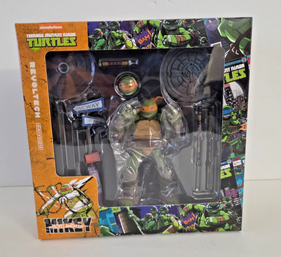 NEW Kaiyodo Revoltech Teenage Mutant Ninja Turtles TMNT 2012 -  Michelangelo