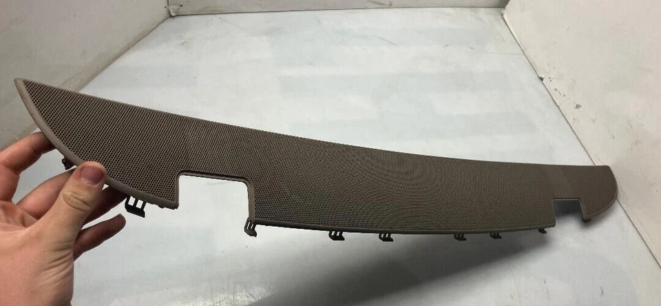 Cubierta de altavoz trasero Mercedes-Benz SL500 2003-2009 P/N E038166000 ORIGINAL OEM Foto 3 de 4