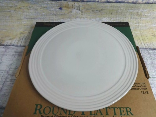 The Pampered Chef New Traditions 13.25" Round Stoneware Platter - 1318 - NEW - Picture 4 of 12