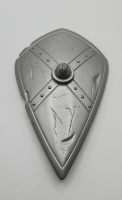 TMNT - Leonardo Ninja Knight Shield - Playmates - 2007 - USED