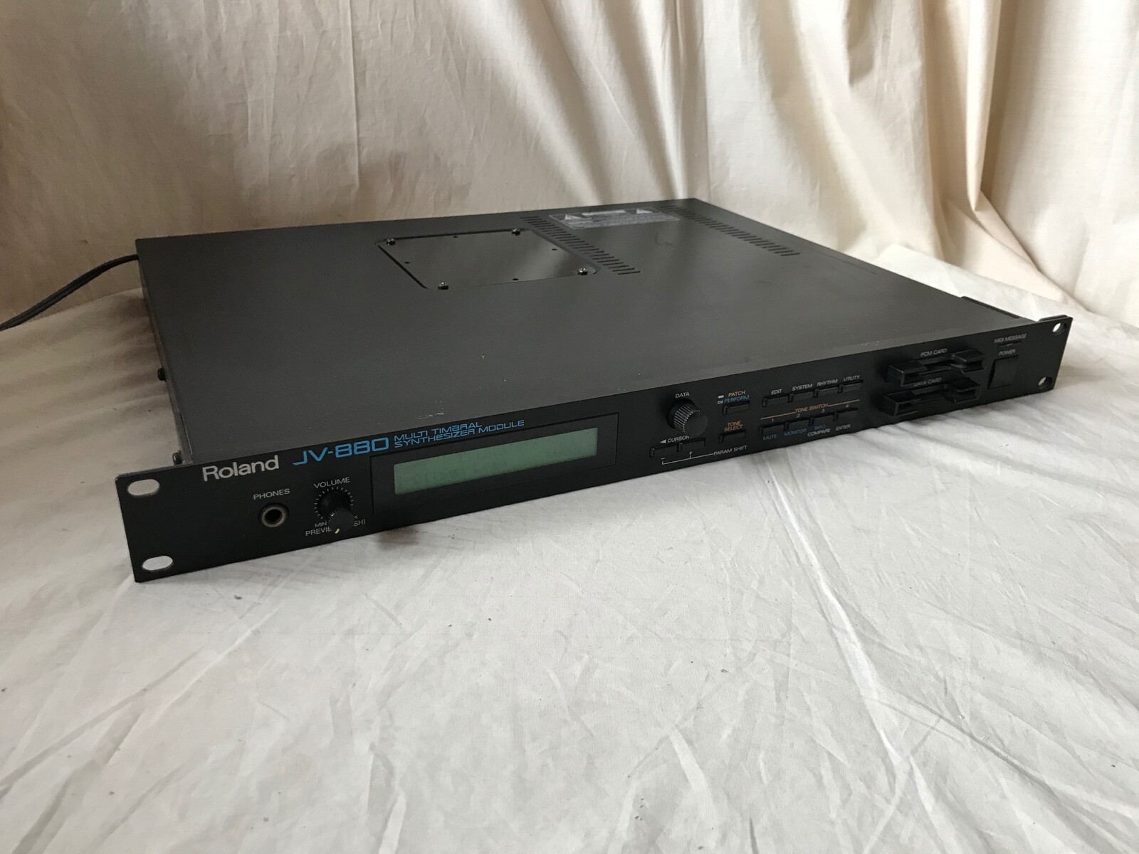 Roland Jv 0 Multi Timbral Synthesizer Module 1u Rack Processor Jv0 For Sale Online Ebay