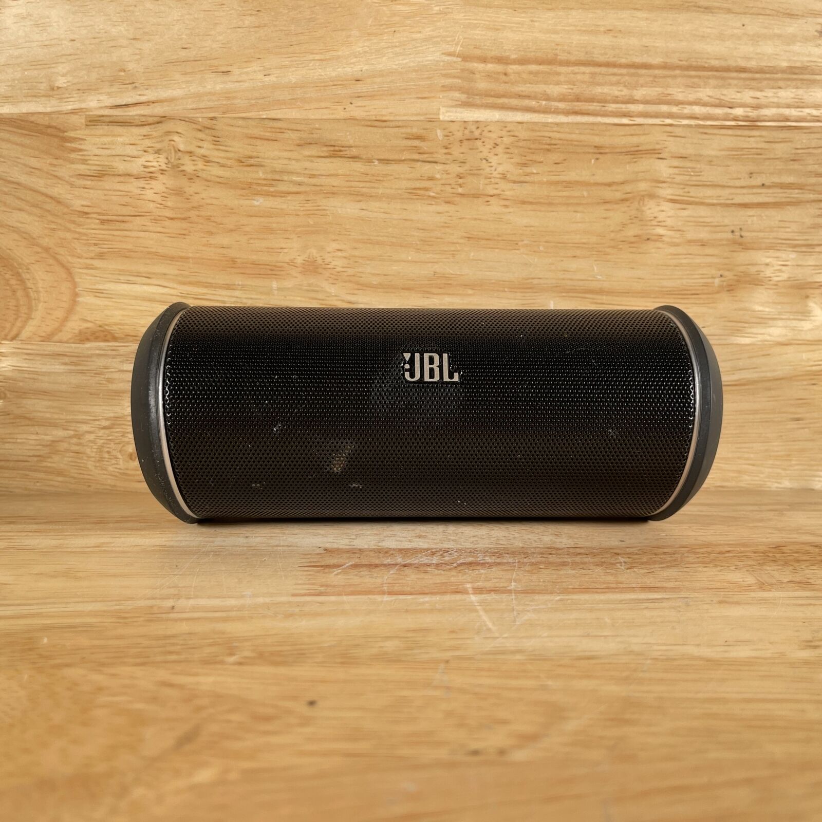 milits terning social JBL Flip 2 Black Plastic Splash Guard Portable NFC Bluetooth Wireless  Speaker | eBay