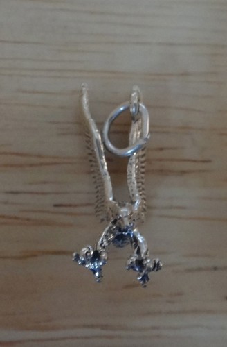 Sterling Silver 3D 20x10mm Detailed Eagle Bird Animal Charm - Picture 5 of 5