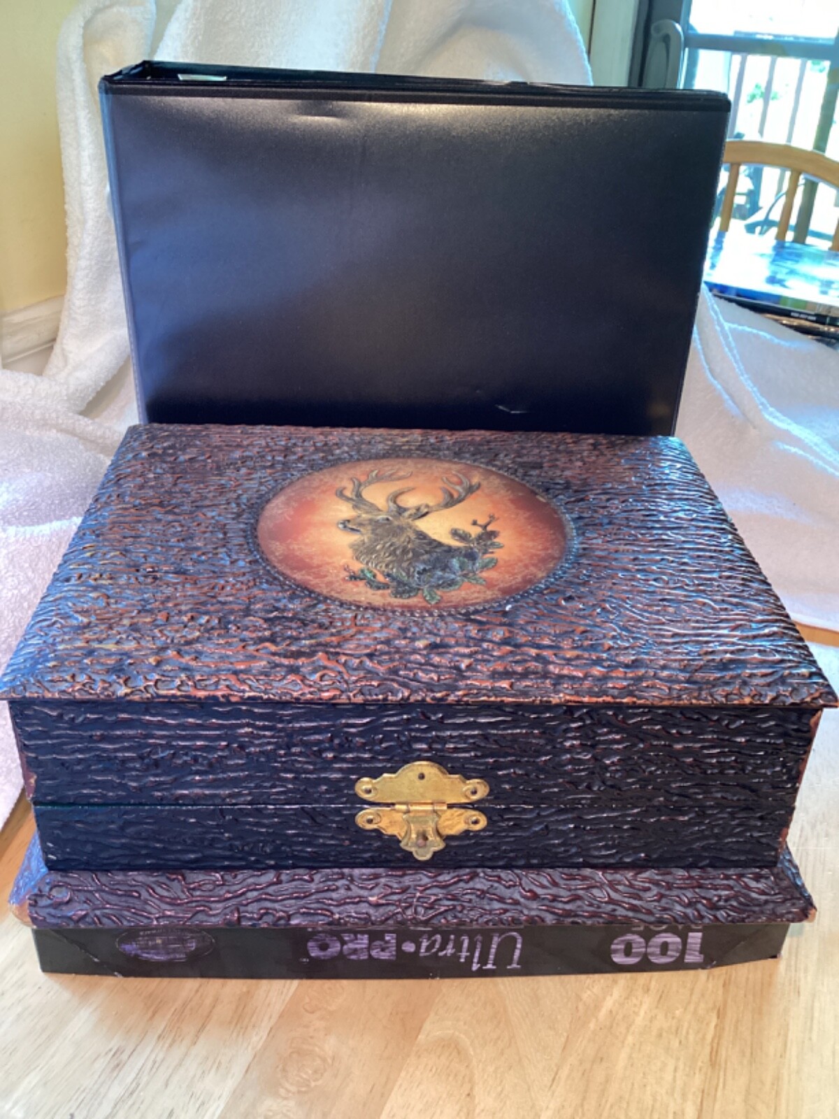 Picture 1 of 6