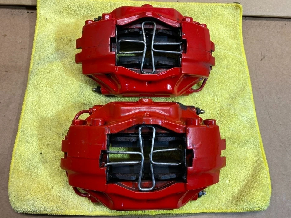 Задние тормозные суппорты FERRARI 355 красные подобранные пара 1998 (вид F1) задние тормоза F355 - Изображение 4 из 4