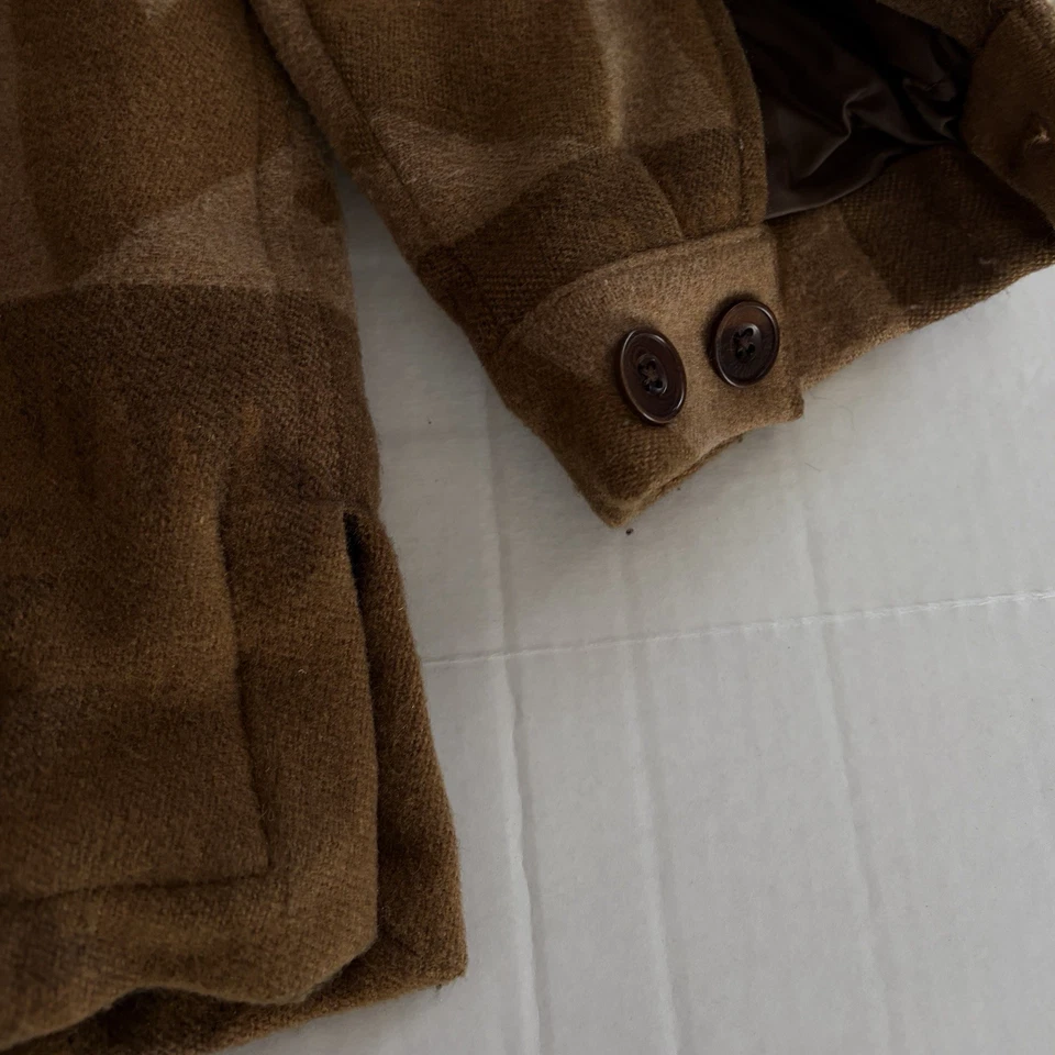 Banana Republic Cabinwear Aztec Southwest Wool Blend Coat  X-Small **Rare** - Image 4 of 4