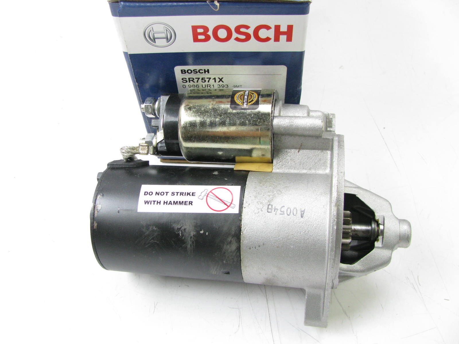 Bosch SR7571X Reman Starter Starter For 1992-1997 Ford 370 429-V8 W/ Manual Tran
