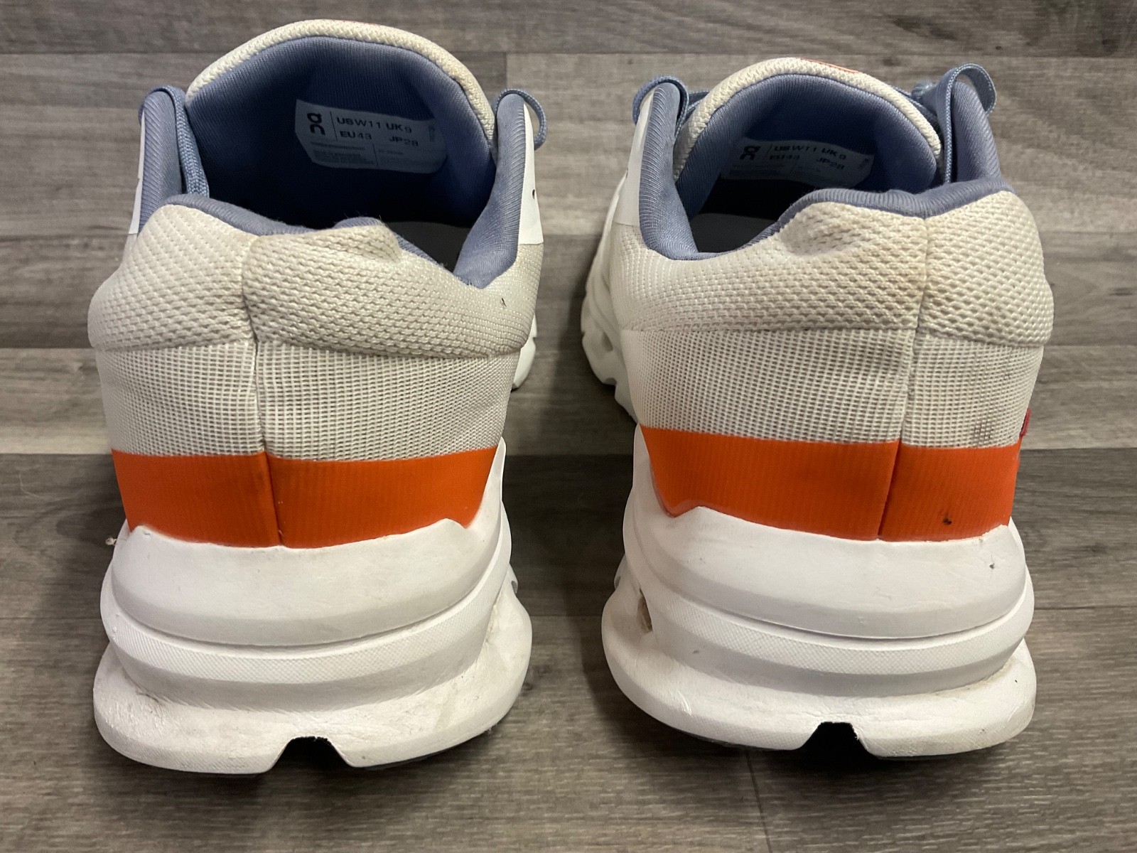 On Cloudrunner Running Shoes Womens Size 11 Undye… - image 10