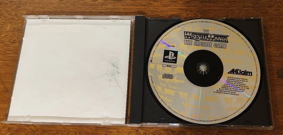 WWF Wrestlemania the arcade game - Jeu PS1 - Sans Notice - Etat correct - FR, photo 2 sur 4