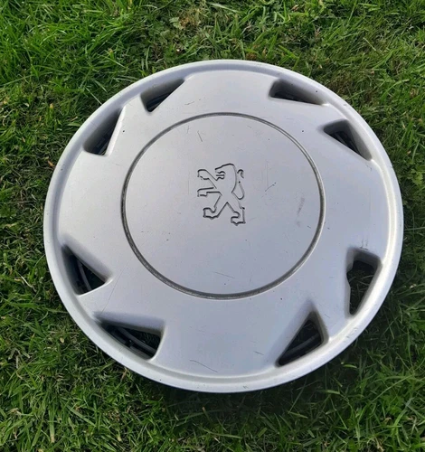 Genuine Peugeot 13" DUO Wheel Trim Hub Cap 106 205 206 306 13 Inch - Picture 1 of 10