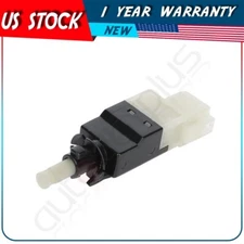 Brake Light Switch Front for Freightliner Sprinter 2500 3500 Mercedes Benz ML320