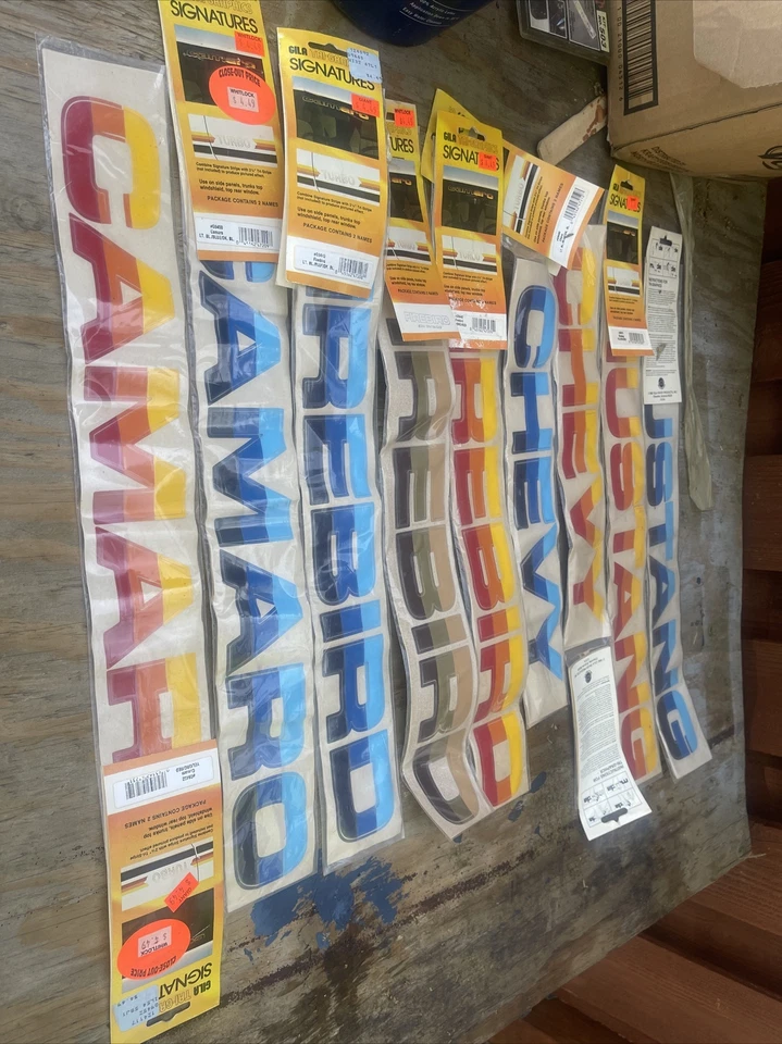 Adhesivo trigráfico de coche vintage parabrisas Mustang Camaro Chevy Firebird raro Foto 2 de 4