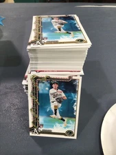 2025 TOPPS HOLIDAY BASEBALL 1-200 ONLY ROOKIE CARDS YOU PICK