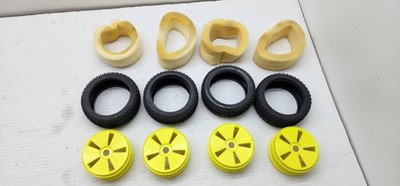 NEW KYOSHO 1/8 RC BUGGY YELLOW RIM PROLINE TIRE CRIME FIGHTER 9014 1.68 X 4.45