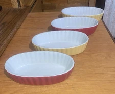 Set of 4 HouseWares International Oval Red & Yellow  Stoneware Ribbed Exlnt!