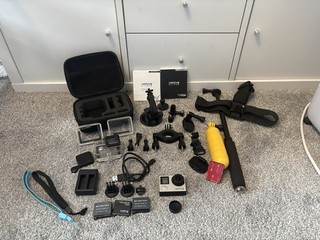 GoPro HERO4 Silver Action Camera Bundle w/ Waterproof Housing Mounts & Case
