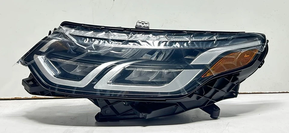 Perfect! 2020-2023 Land Rover Discovery Sport LED Non-DRL Headlight Left LH OEM - Image 2 of 4