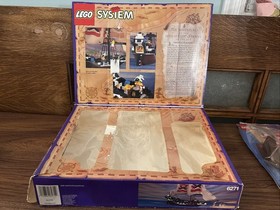 RARE 1992 LEGO System #6271 Imperial Flagship - 97% Complete With Box & Manual