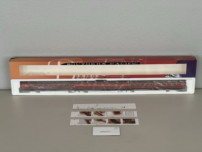 Broadway Limited 696 Southern Pacific Daylight 3-Car Articulating (Mint in Box)