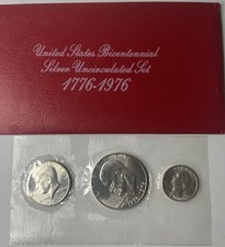 1976 Bicentenario Monedas De Oro De 24 Quilates JFK Half / IKE Dollar / Quarter 3-Coin With STANDS - Envíos Rápidos Y Gratuitos A EE. UU. - España