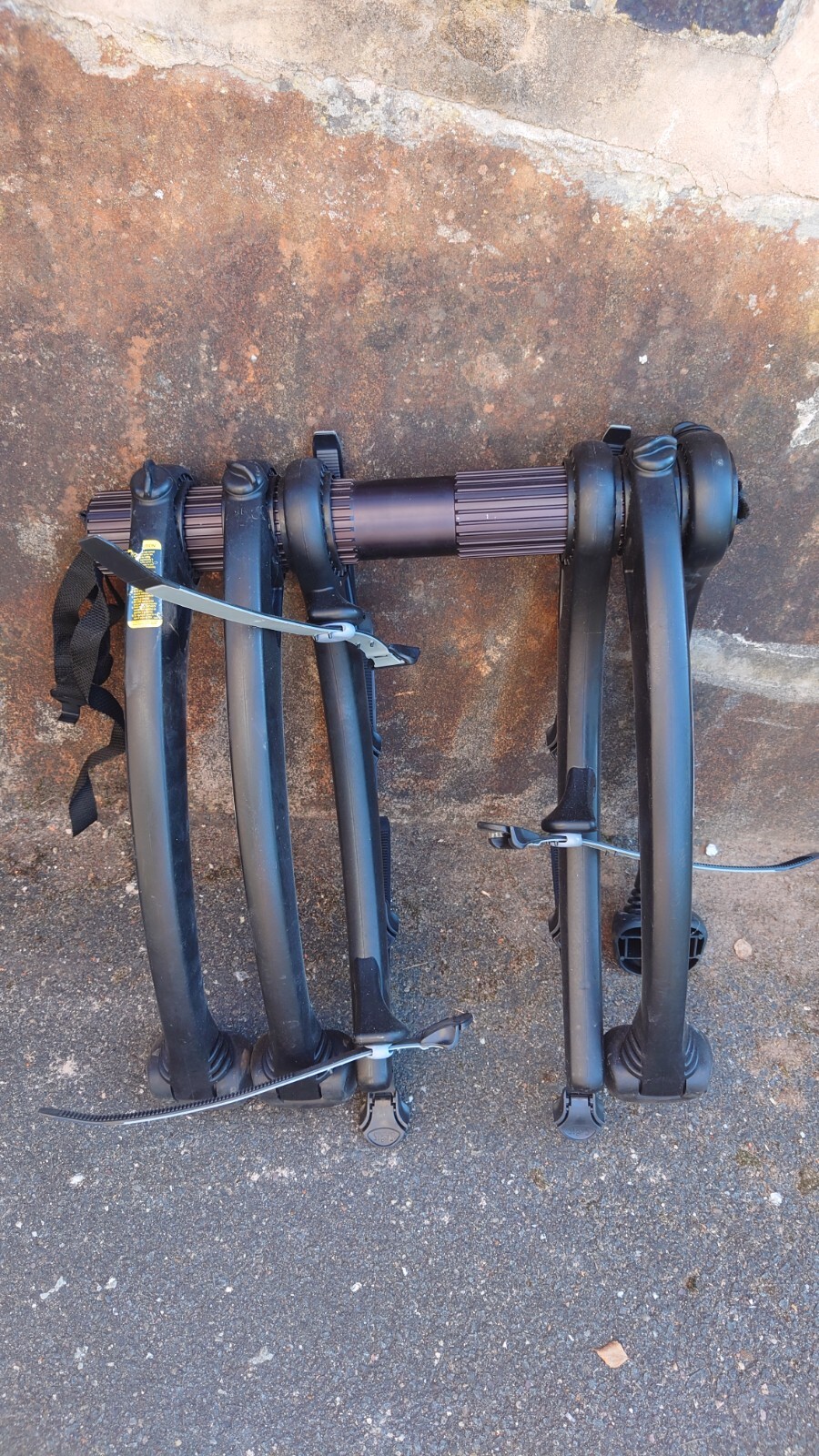 saris 3 bike car rack