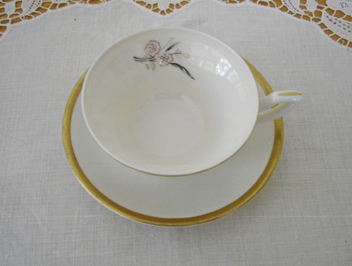 Vintage Syracuse China ELIZABETH Demitasse Cup Pink Flowers & Gold Rim Saucer ~ - Picture 2 of 11