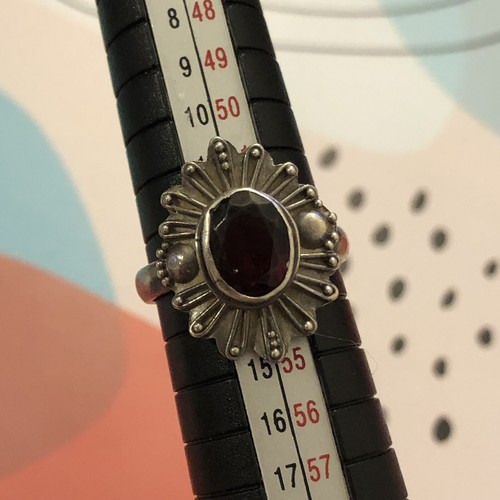 Anello vintage in argento sterling 925 timbrato e granato sfaccettato boemo - Foto 12 di 14