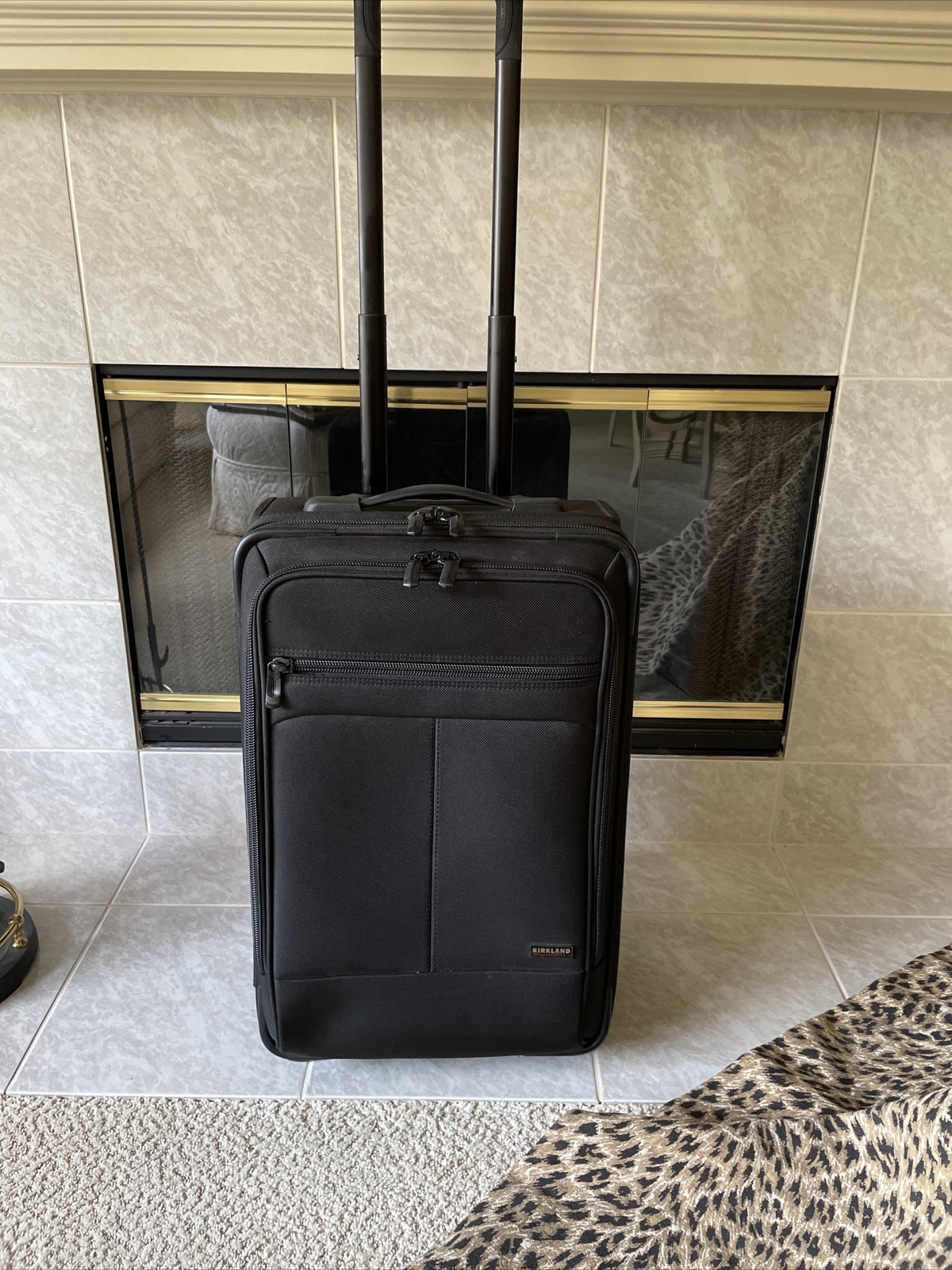 Kirkland Signature 22&rdquo; Upright 2 Wheel Carry On Cordura Ballist Luggage