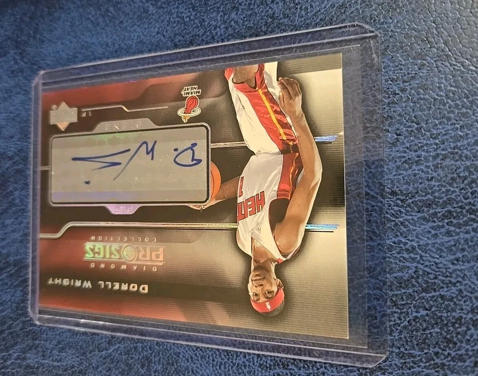 Tarjeta de colección Dorell Wright Signature 2004 Diamond Prosigs Foto 3 de 4